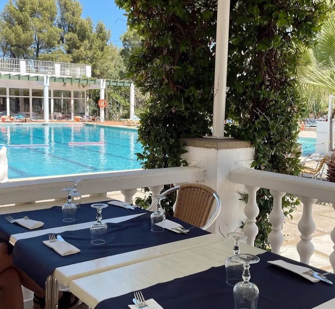 Hotel Gri-Mar Llanca