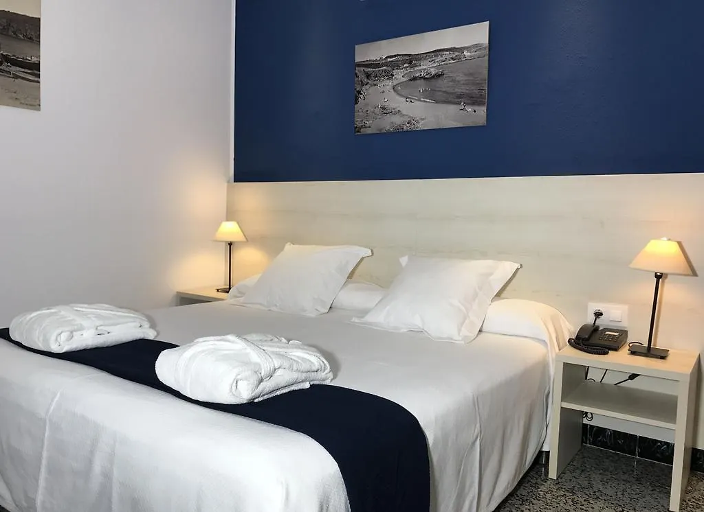 ***  Hotel Gri-Mar Llanca إسبانيا