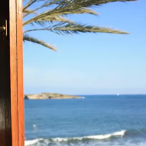 https://apartamentos-llevant-ibiza-town-ibiza.balearic-islands.net