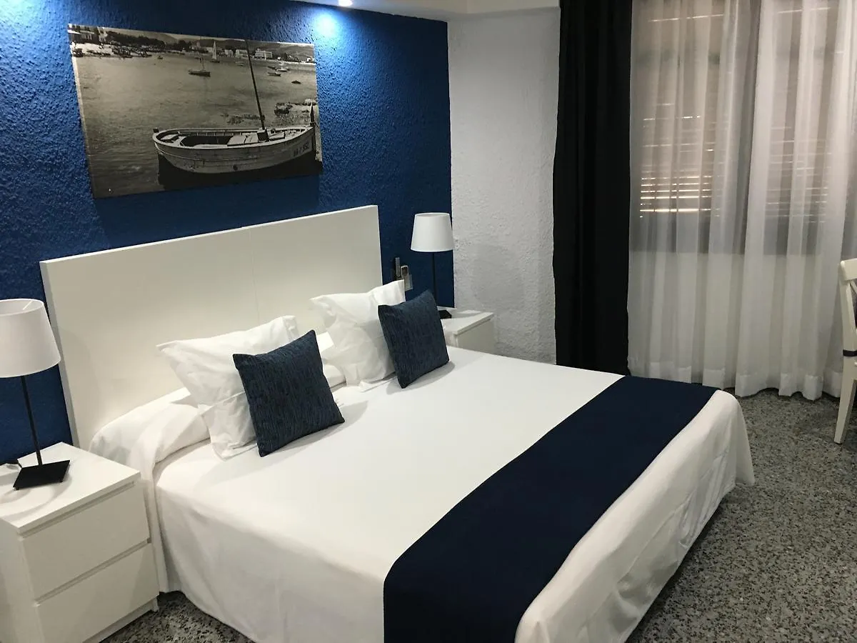 Hotel Gri-Mar Llanca